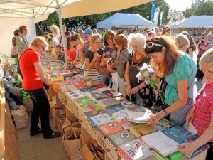 Customers of the Book Fair
